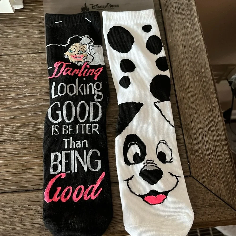 Disney parks 101 Dalmatians socks brand new